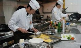 厨师爆料餐饮视频,厨师亲述餐饮行业幕后真相