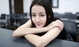 一个女的演的娱乐圈爆料,女明星揭秘幕后真相